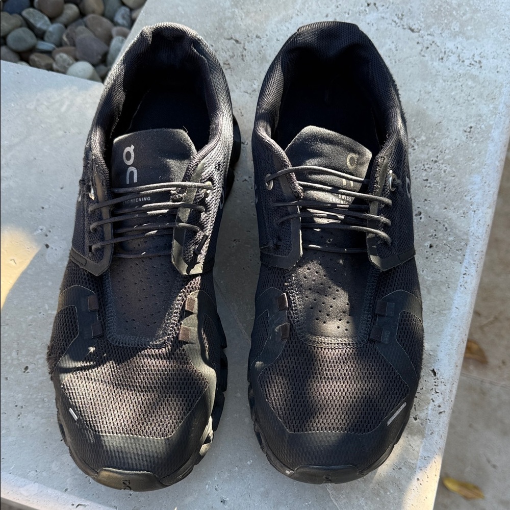 On Running Men's Black Athletic Shoes